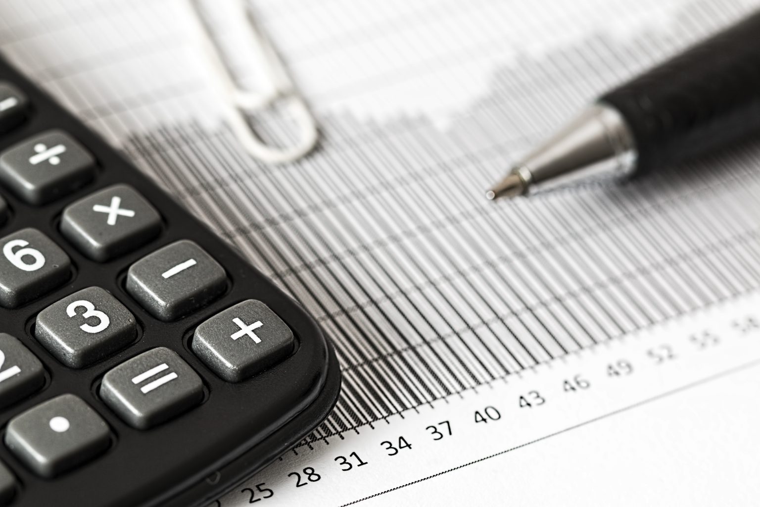 accounting analytics balance black and white - em360