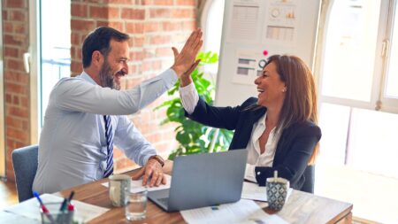 CUM ASIGURI SUCCESUL UNUI START-UP CUM ASIGURI SUCCESUL UNUI START UP - em360