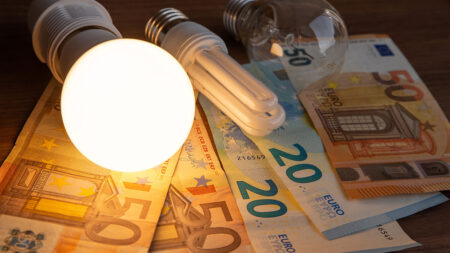 de ce au crescut facturile si care sunt solutiile - em360