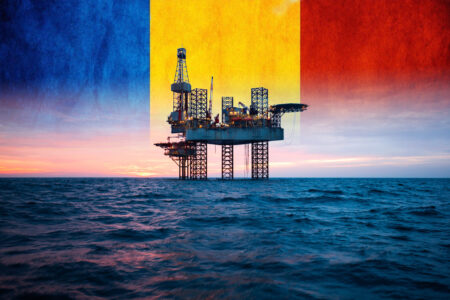 Rolul sectorului energetic în dezvoltarea economică a României Offshore Jack Up Rig in The Middle of The Sea - em360