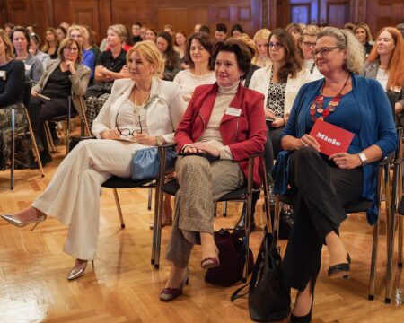 Women In Business conaf em360