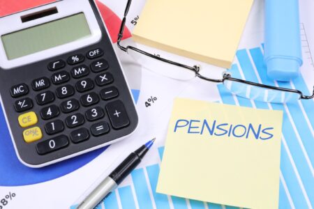 Pilonul 2 de pensii: Un nou raport publicat de Institutul European pentru Studii Economice analizează justificările reglementării și avertizează asupra protejării dreptului de proprietate banii nostrii miza lor em360