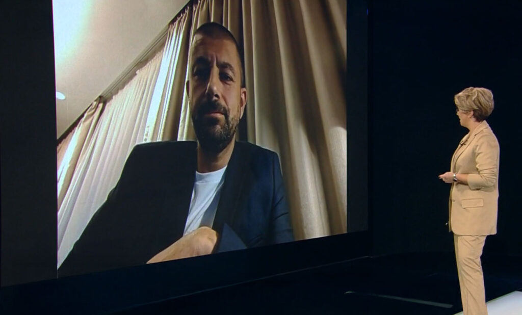 3 IDEI, 1 RECTIFICARE. De ce nu oprești furtuna cu o umbrelă 3 IDEI 1 RECTIFICARE adi maniutiu top news antena 3 cnn radu tudor sabina iosub em360