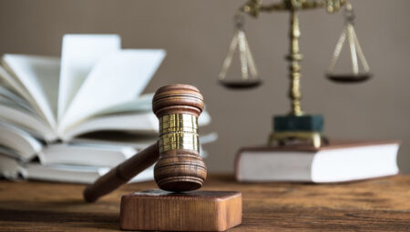 România are politici gata scrise. Doar că statul refuză să le citească. romania are politici gata scrise em360