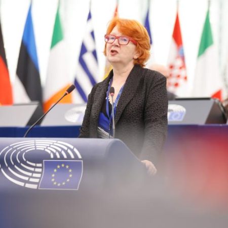 Europarlamentarii cer ca Tranziția Justă să garanteze locuri de muncă de calitate și finanțare extinsă em360