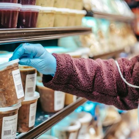 Comisia Europeană lansează forță operațională pentru consolidarea controalelor la import pe siguranța alimentară em360