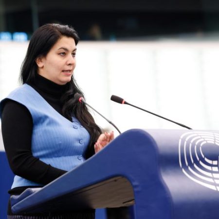 Parlamentul European cere un buget dedicat și reguli simplificate pentru a rezolva criza locuințelor din UE em360