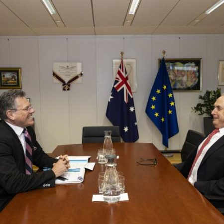 UE și Australia anunță progrese în negocierile acordului comercial em360