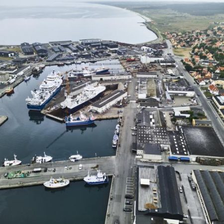 Cel mai mare port de pescuit din Danemarca trece la energia verde em360