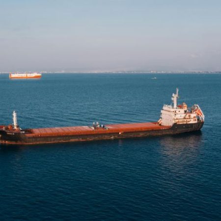 Consiliul prelungește până la 28 februarie 2027 operațiunea navală ASPIDES pentru protejarea libertății de navigație în Marea Roșie em360