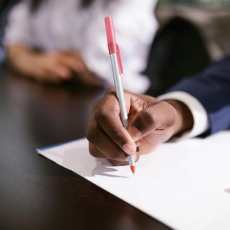 Consiliul adoptă Omnibus I și reduce obligațiile CSRD și CS3D planul de tranziție climatică din due diligence este eliminat em360