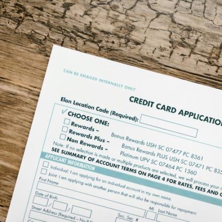 Autoritatea bancară a UE spune că băncile sunt mai bine pregătite pentru riscuri IT dar trebuie să continue investițiile em360