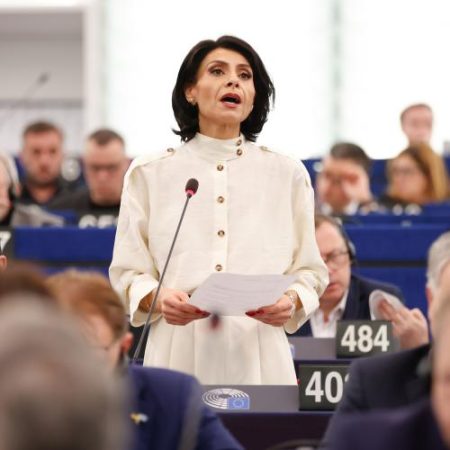 Parlamentul European a aprobat EU Talent ca platformă digitală pentru recrutarea internaţională în ocupaţii deficitare em360