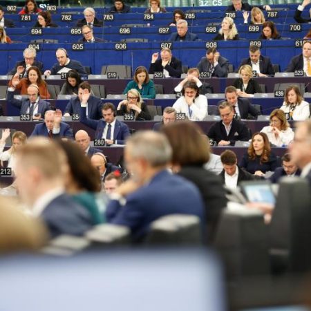 Parlamentul European condamnă abuzurile din Rusia, Niger și Georgia în trei rezoluții separate em360