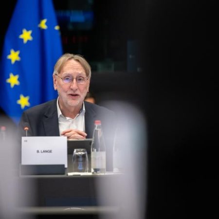 UE susține reducerea tarifelor cu SUA dar introduce condiții stricte pentru aplicare em360