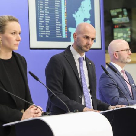 ECR lansează la Bruxelles raportul despre no go zones și îl leagă de dezbaterea europeană privind migrația em360