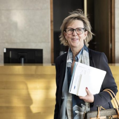 UE mută plățile în zona de securitate strategică și promovează un sistem pan-european em360