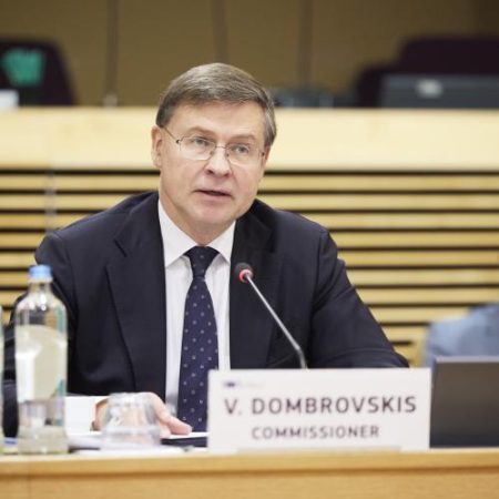 UE accelerează planurile pentru euro digital și reducerea birocrației economice em360
