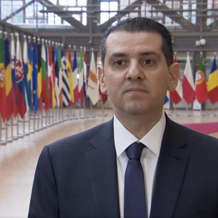 Consiliul UE își stabilește mandatul pentru modificarea legii materiilor prime critice, Comisia capătă rol direct asupra companiilor mari vulnerabile em360