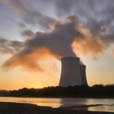 Comisia Europeană lansează un pachet energetic pentru independență investiții și facturi mai mici em360
