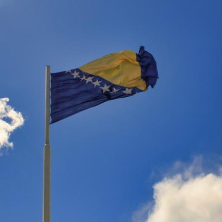 UE prelungește până în martie 2027 cadrul de sancțiuni pentru Bosnia și Herțegovina em360