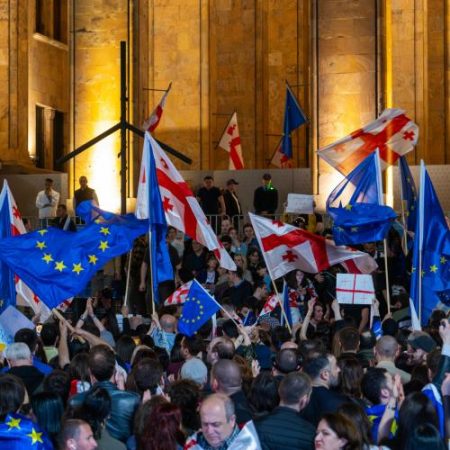 UE suspendă regimul fără viză pentru deținătorii georgieni de pașapoarte diplomatice și oficiale după noua lege privind finanțarea externă em360