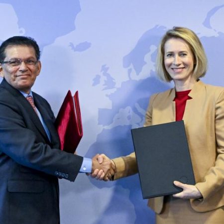 Uniunea Europeană și Bangladesh parafează un Acord de parteneriat și cooperare em360