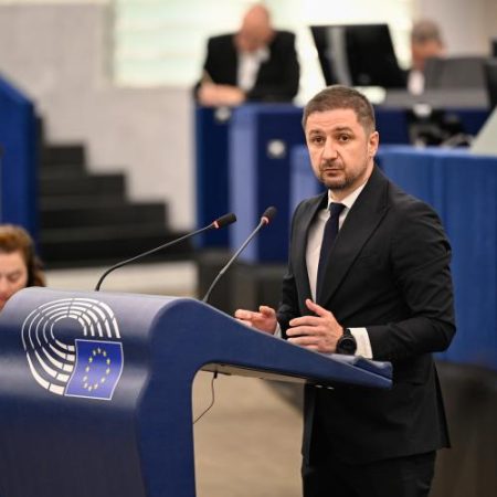 Drepturile pasagerilor aerieni: între strategiile de marketing ale transportatorilor și demnitatea călătorului em360