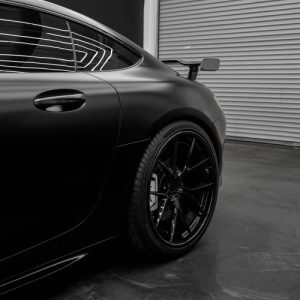 Instanța din Letonia confiscă un automobil de lux un imobil și 230.000 de euro în ancheta EPPO privind Universitatea din Daugavpils em360