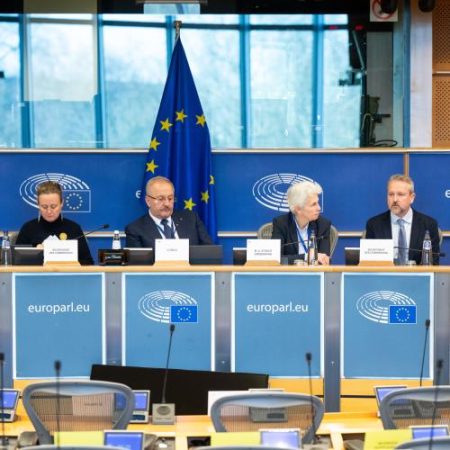 O întâlnire cu Mihail Borisovici Khodorkovski și zorii unei schimbări posibile em360