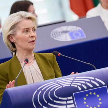 Ursula von der Leyen anunță pregătirea unui nou pachet de sancțiuni după incidentul cu dronă din România em360