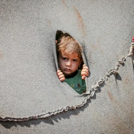 Comisia Europeană consideră că statele membre au avansat în pregătirea Pactului privind migrația și azilul em360