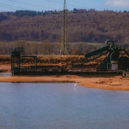 Uniunea Europeană clarifică regulile pentru mine și proiecte industriale care pot afecta apele em360