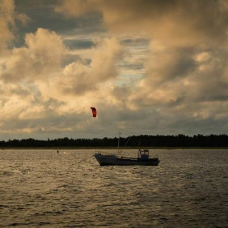Comisia Europeană va analiza posibila revizuire a planului pentru pescuitul din Marea Baltică em360