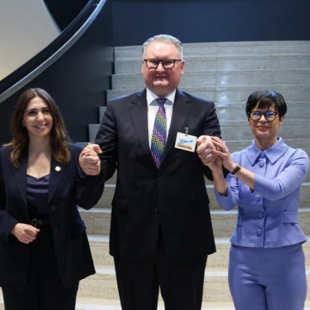 Uniunea Europeană și Ucraina deschid primul cluster de negocieri de aderare axat pe statul de drept și instituții democratice em360