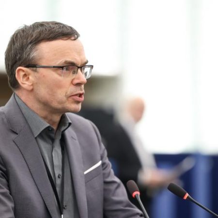 Parlamentul European cere deschiderea rapidă a negocierilor de aderare cu Republica Moldova em360