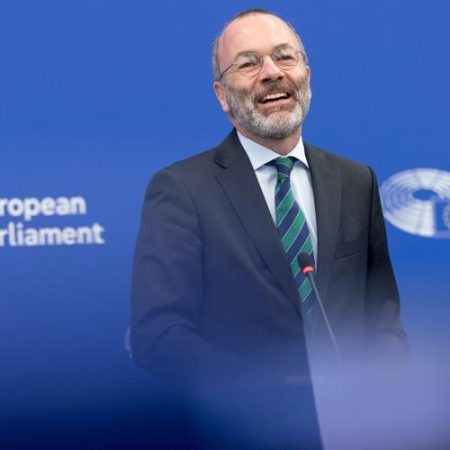 CEPS spune că Uniunea Europeană funcționează tot mai mult ca un guvern minoritar condus de Partidul Popular European em360