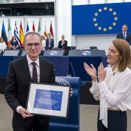 Andrzej Poczobut primește Premiul Saharov la Strasbourg și cere Europei să nu uite de deținuții politici din Belarus em360