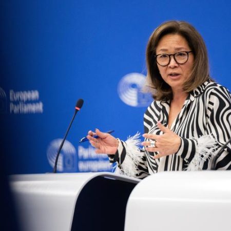Parlamentul European aprobă reguli noi pentru plante mai rezistente la secetă, boli și dăunători em360