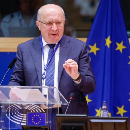 Andrius Kubilius avertizează că Europa nu trebuie să facă un nou reset cu Rusia fără schimbare reală la Moscova em360