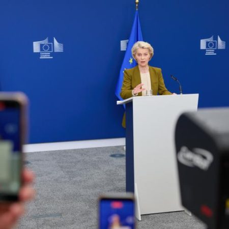 Comisia Europeană propune al 21-lea pachet de sancțiuni împotriva Rusiei, cu măsuri pe energie, bănci, criptomonede și flota din umbră em360