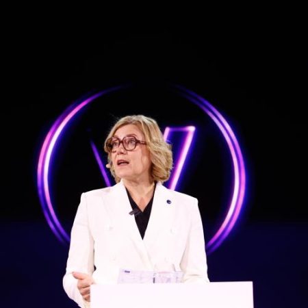 Comisia Europeană alege consorțiul EUROPA pentru construirea unui model de inteligență artificială în toate cele 24 de limbi ale Uniunii Europene em360