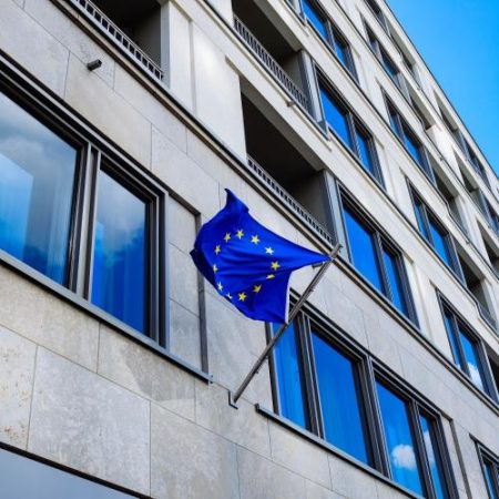 Autoritatea Bancară Europeană reduce raportările ESG ale băncilor, dar cere mai multă transparență despre riscurile climatice și shadow banking em360