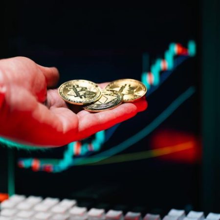 AMLA avertizează că firmele crypto neautorizate pot crea riscuri de spălare a banilor când ies de pe piața UE em360