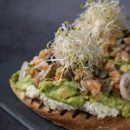 Autoritățile europene identifică semințele de lucernă germinate ca fiin em360d o sursă probabilă a focarului de Salmonella în 11 țări
