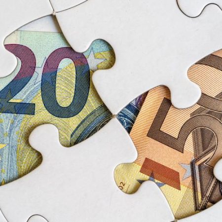 Autoritatea Bancară Europeană propune raportare simplificată pentru băncile mici prin Pillar 3 Data Hub em360