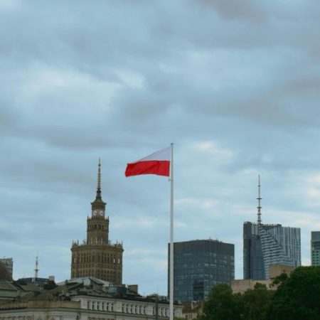 Comisia Europeană virează 7,2 miliarde de euro Poloniei prin NextGenerationEU em360