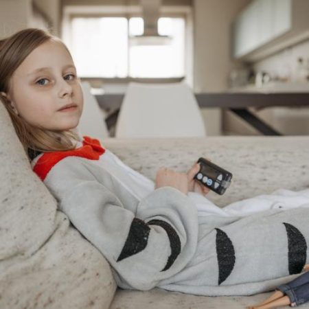 Un proiect finanțat de Uniunea Europeană testează 100.000 de copii pentru depistarea timpurie a diabetului de tip 1 em360