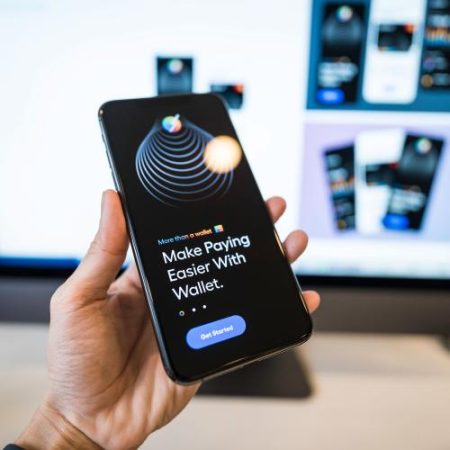 Consiliul Uniunii Europene adoptă poziția pentru portofele digitale care ar simplifica activitatea companiilor pe piața unică em360