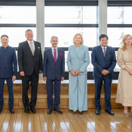 UE și India deschid negocierile pentru asocierea Indiei la Horizon Europe și lansează un hub pentru încărcarea mașinilor electrice em360